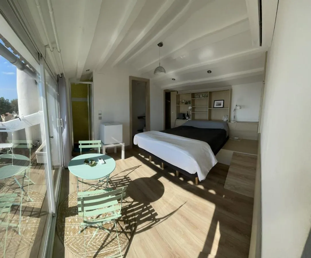 Casa Mimi Bed and Breakfast Sitges